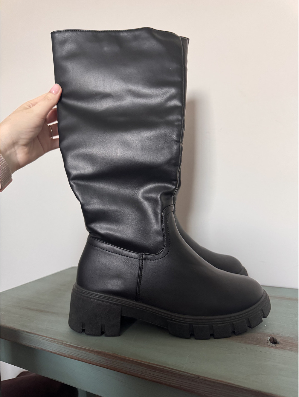 Wanted Cyber Black Knee High Boots Lug Sole Chunky Block Heel Zipper Tall Size 7